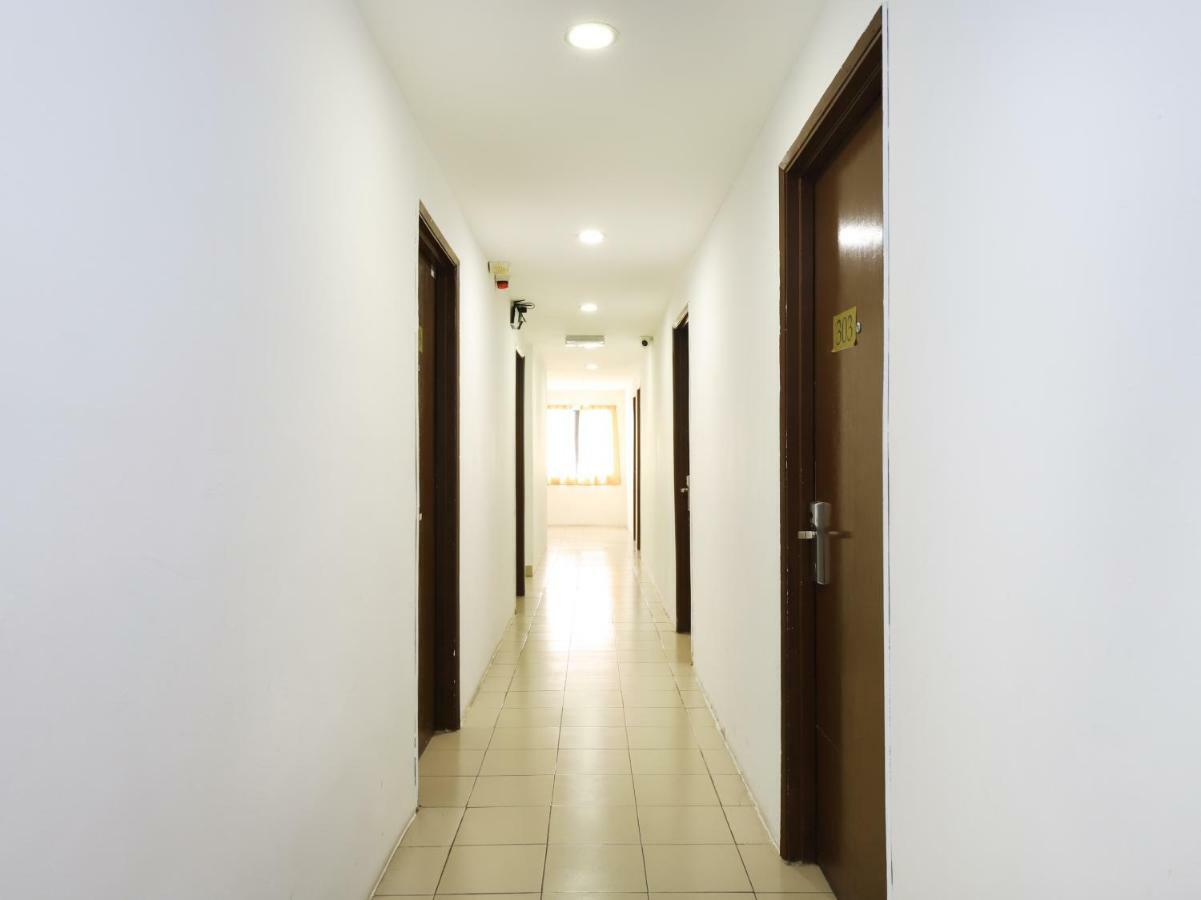 Oyo 280 Hotel Dragon Inn Kuala Lumpur Exterior foto